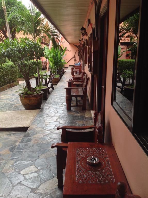 Ma Maison Pattaya Luaran gambar