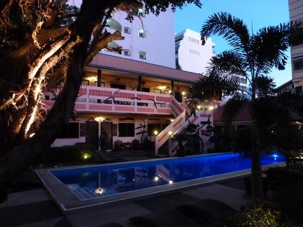 Ma Maison Pattaya Luaran gambar