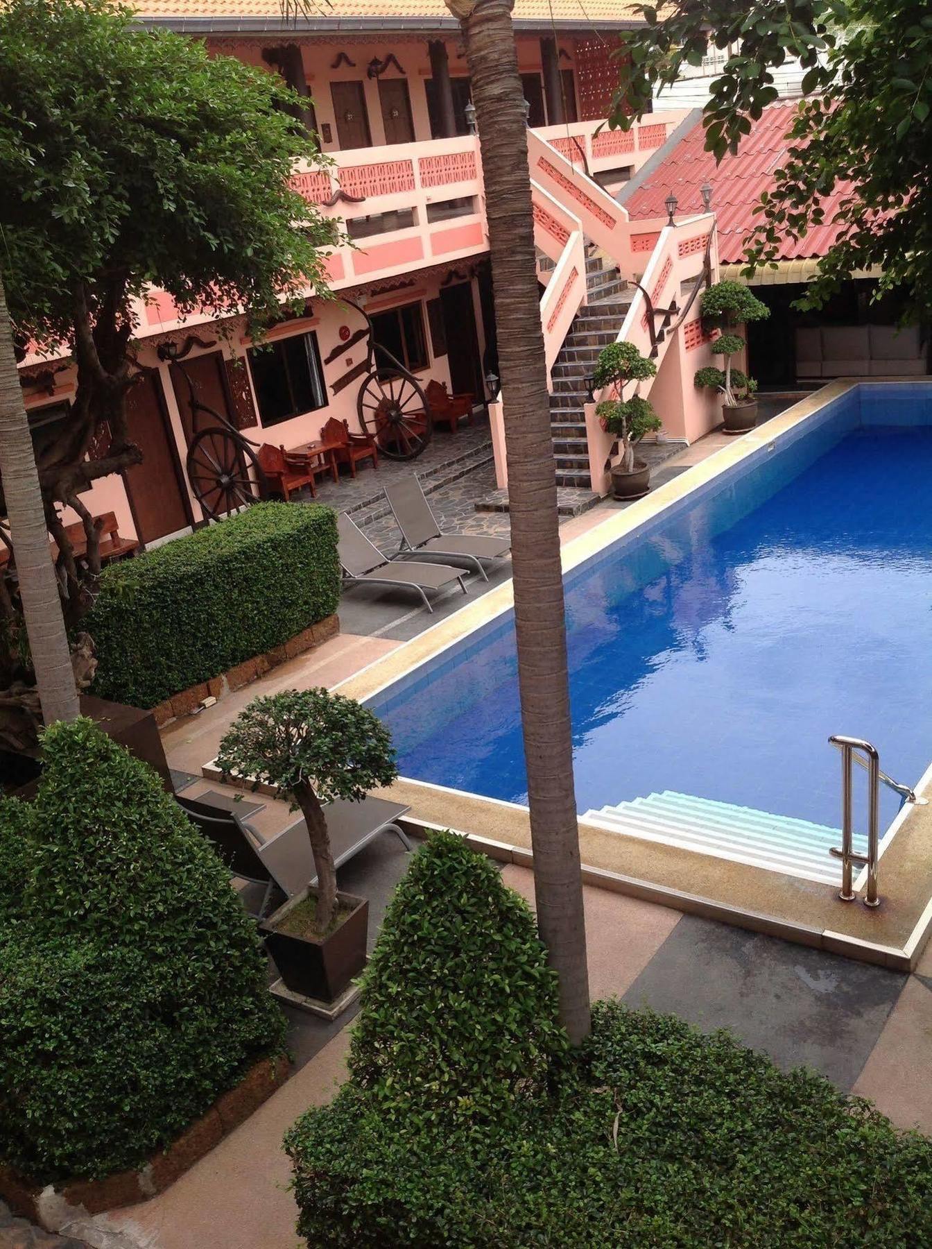 Ma Maison Pattaya Luaran gambar