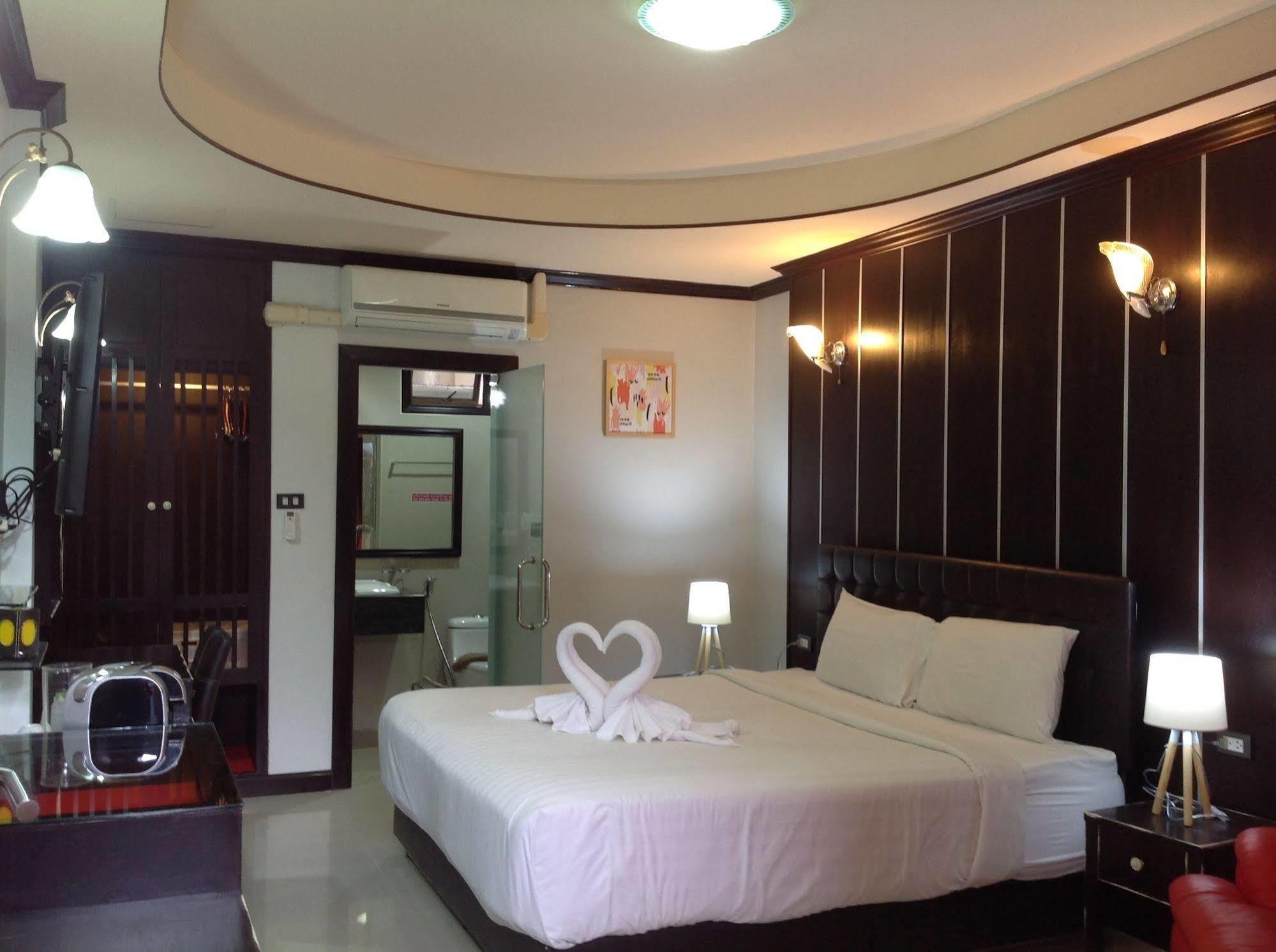 Ma Maison Pattaya Luaran gambar