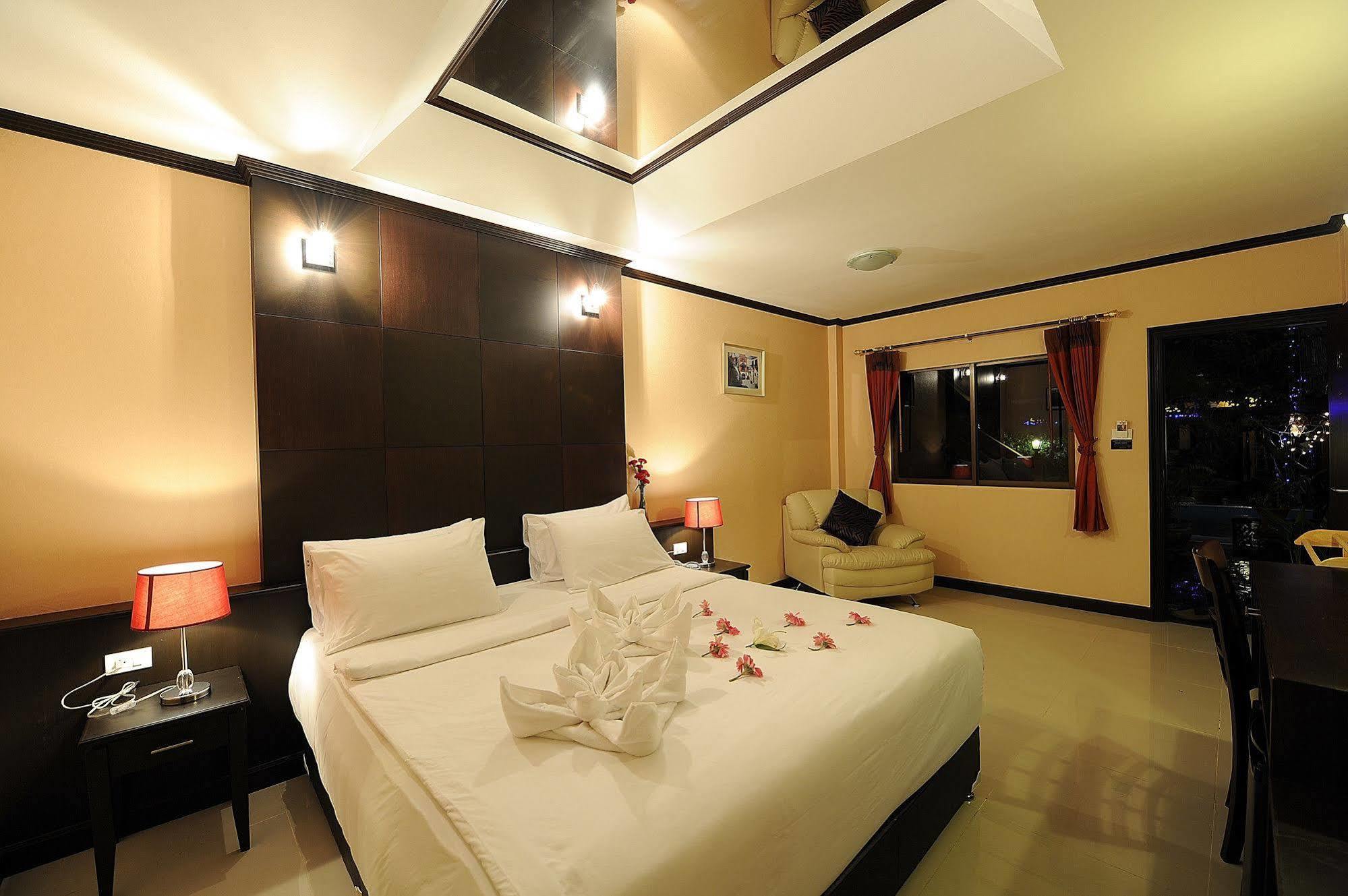 Ma Maison Pattaya Luaran gambar